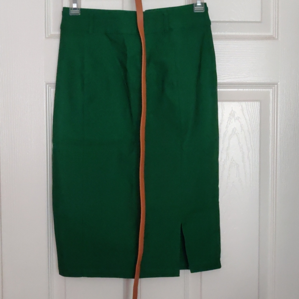 Green pencil skirt